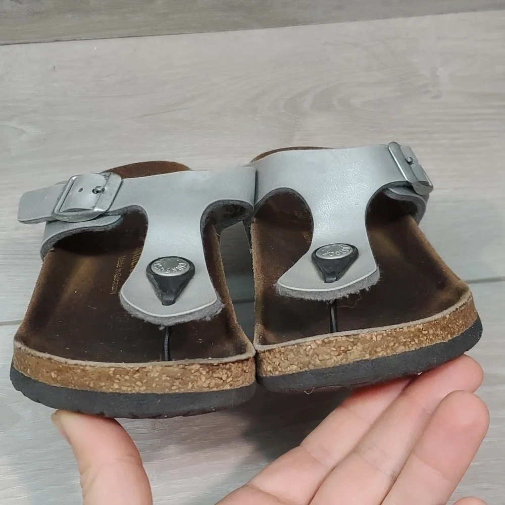 Birkenstock Kids Girls Thong Sandals Slide Flats shoes sz 30/C12